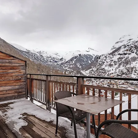 Luna By Premium Daire