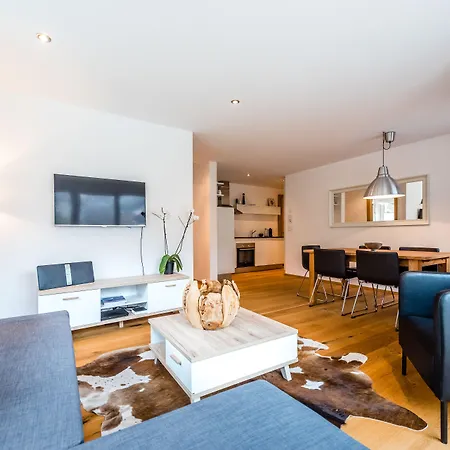 Luna By Premium * ツェルマット